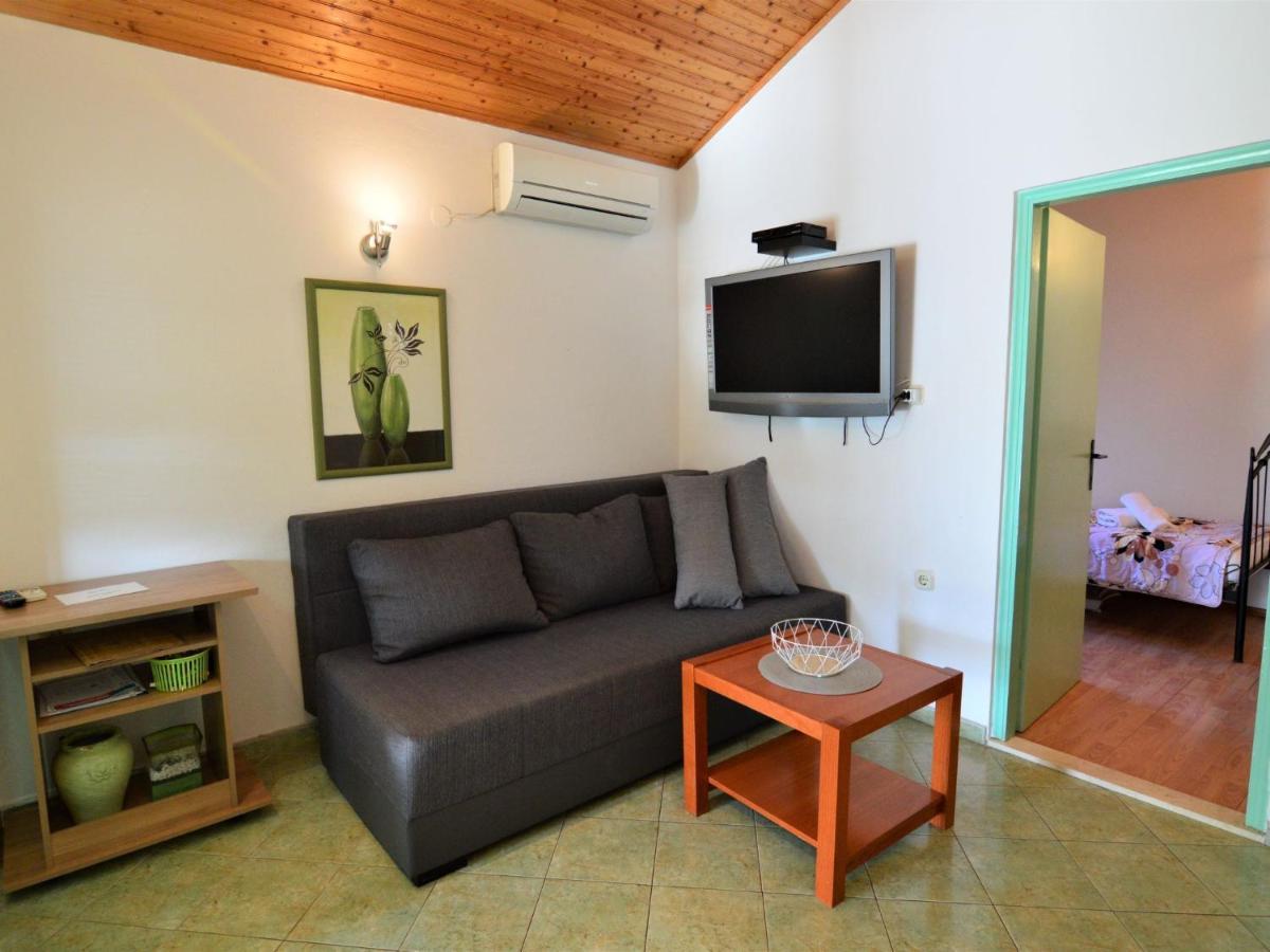 Holiday Home Camp Marko - Roz335 By Interhome Zečevo Esterno foto